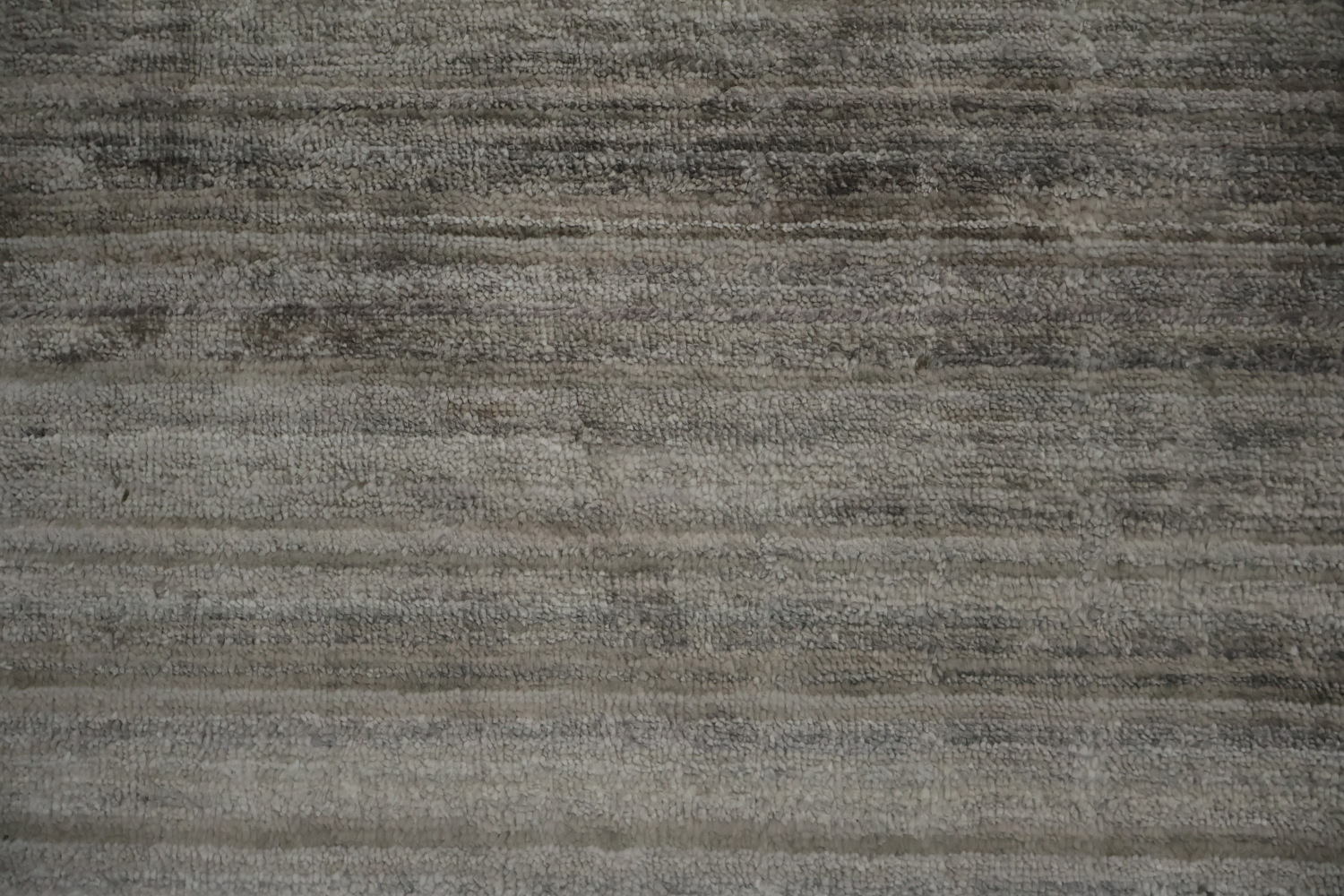 Hand-Knotted Gabbeh Area Rug 9x12 Featuring Subtle Color Details