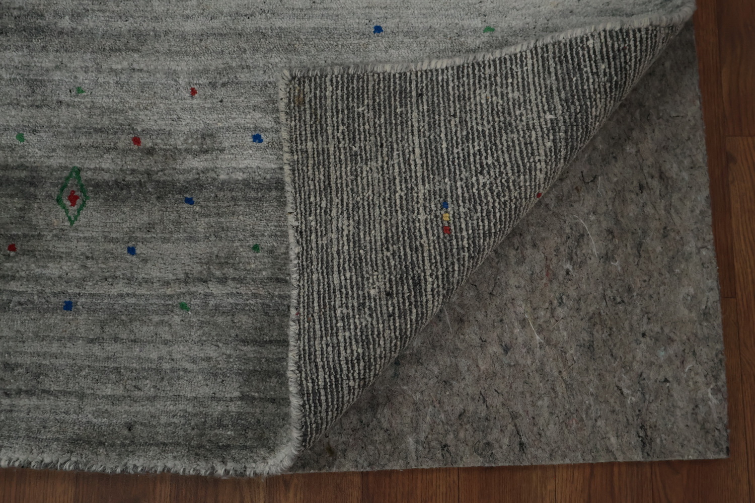 Versatile Decorative Gabbeh Area Rug 9x12 with Subtle Textured Surface