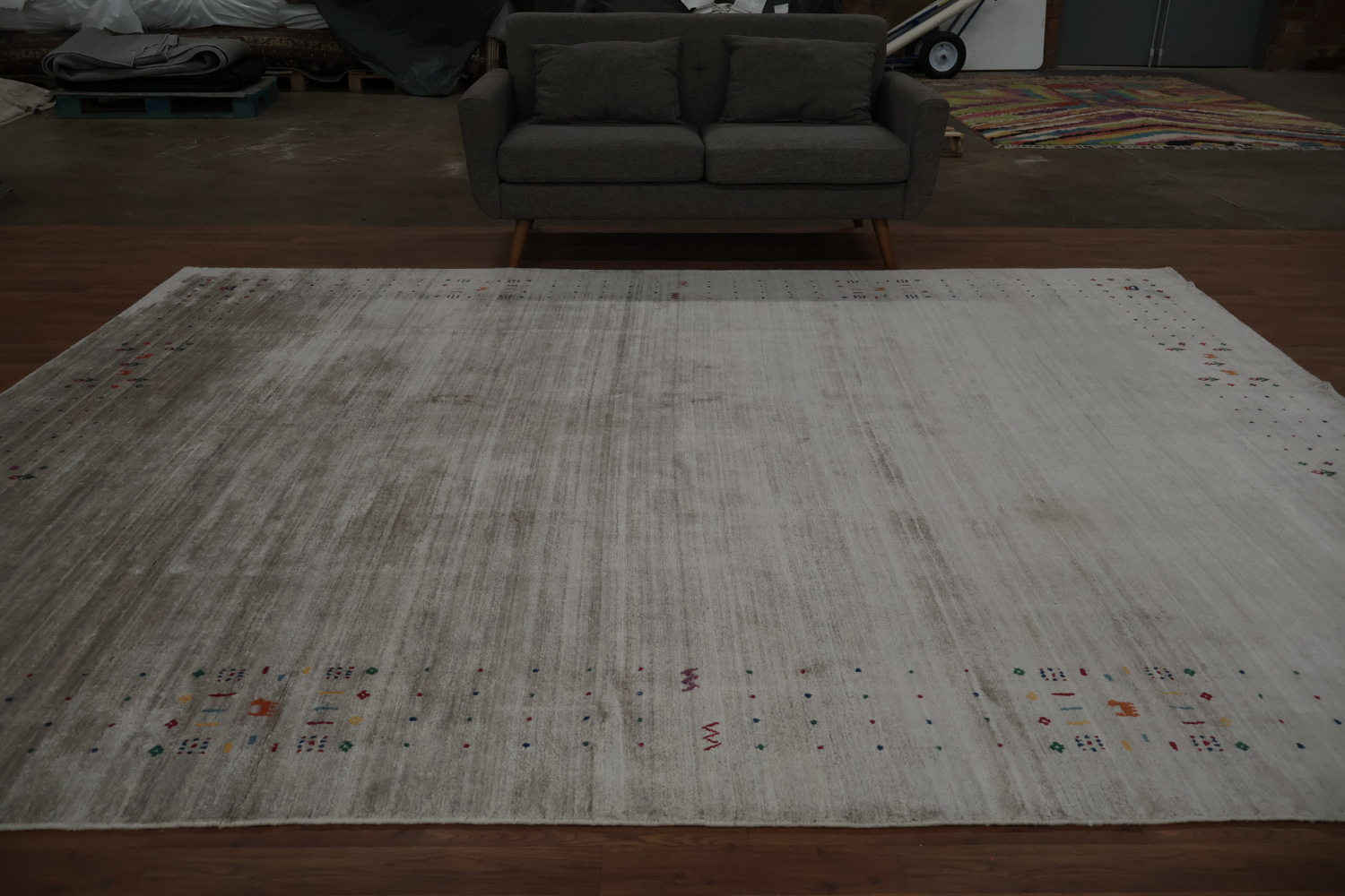 Elegant Gabbeh Area Rug 9x12 with Minimalist Tribal Border Accents