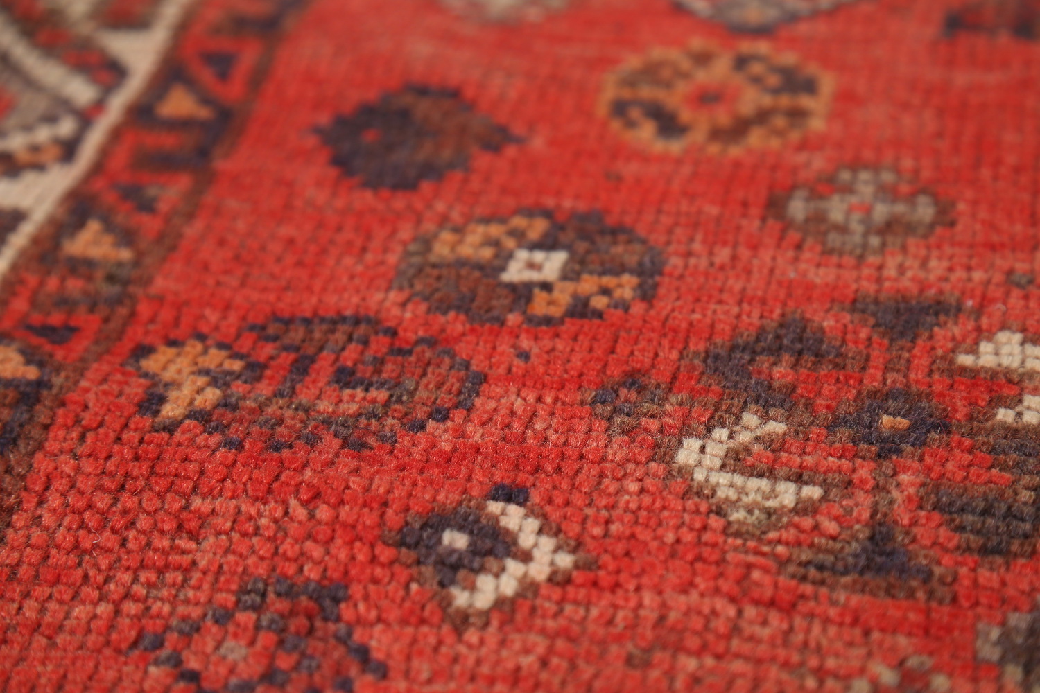 Antique Wool Shiraz Persian Rug 5x7