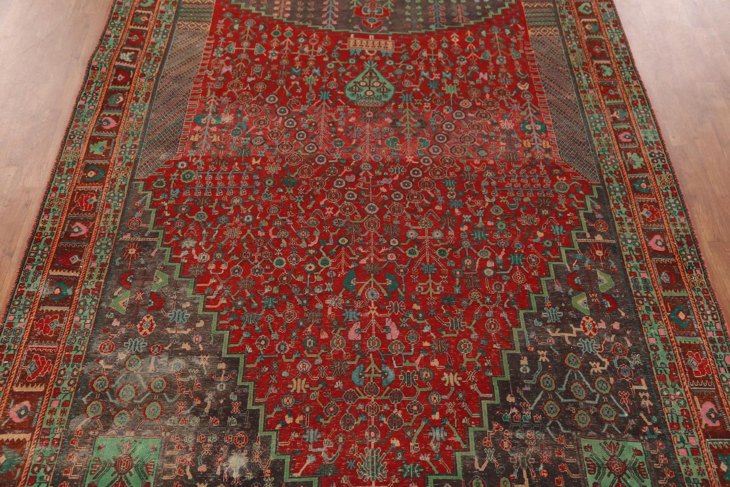 Antique Wool Shiraz Persian Area Rug 7x9