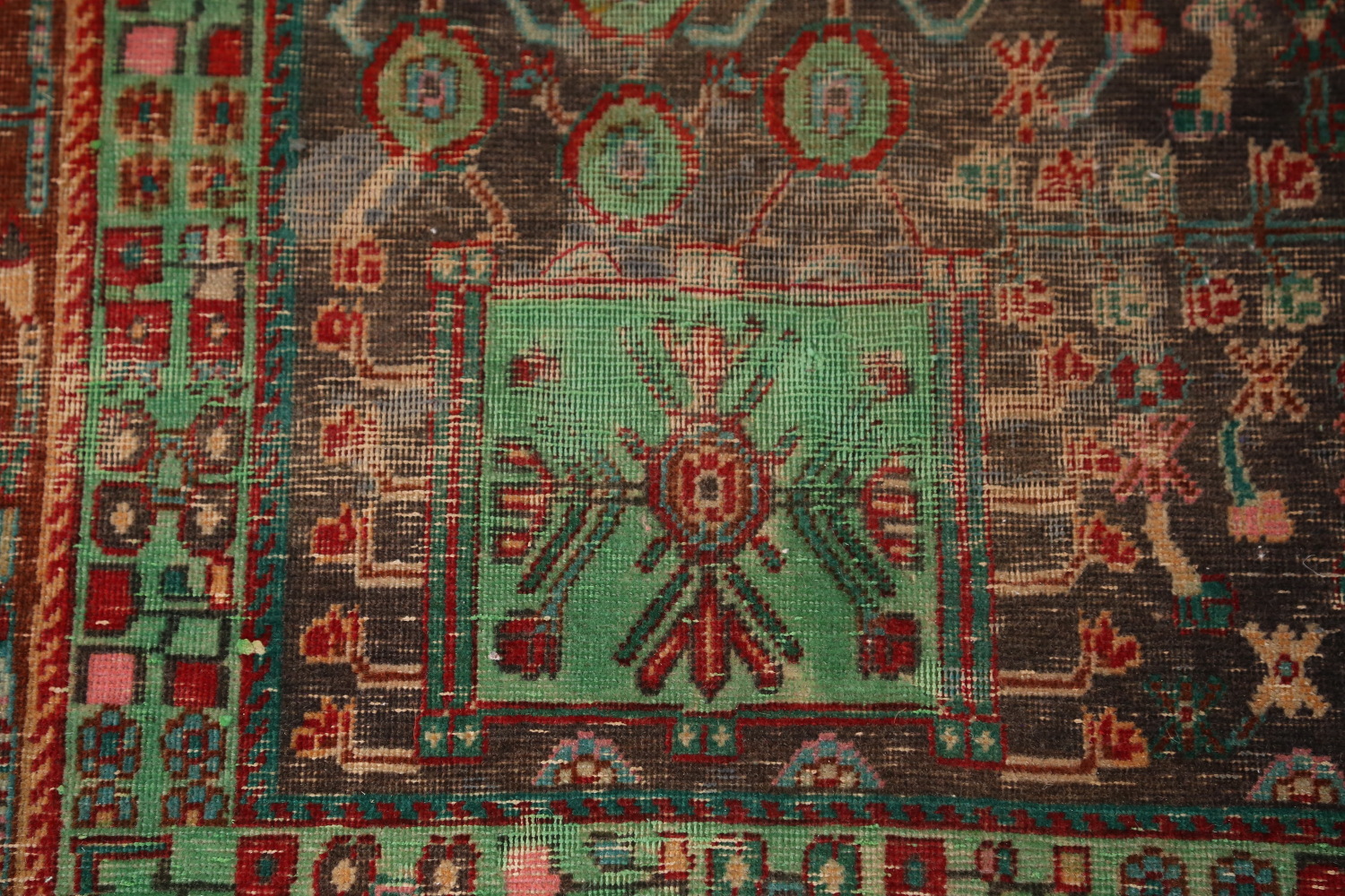 Antique Wool Shiraz Persian Area Rug 7x9
