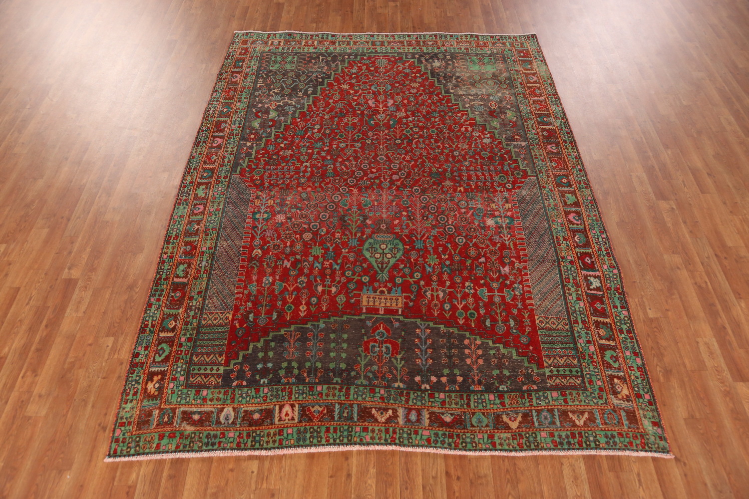 Antique Wool Shiraz Persian Area Rug 7x9
