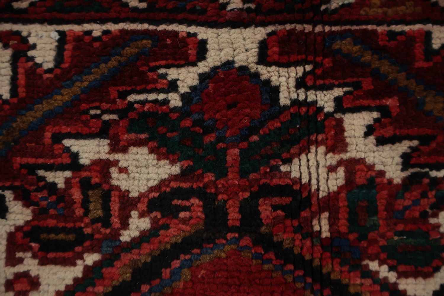 Vintage Heriz Persian Area Rug 7x11 with Timeless Geometric Patterns