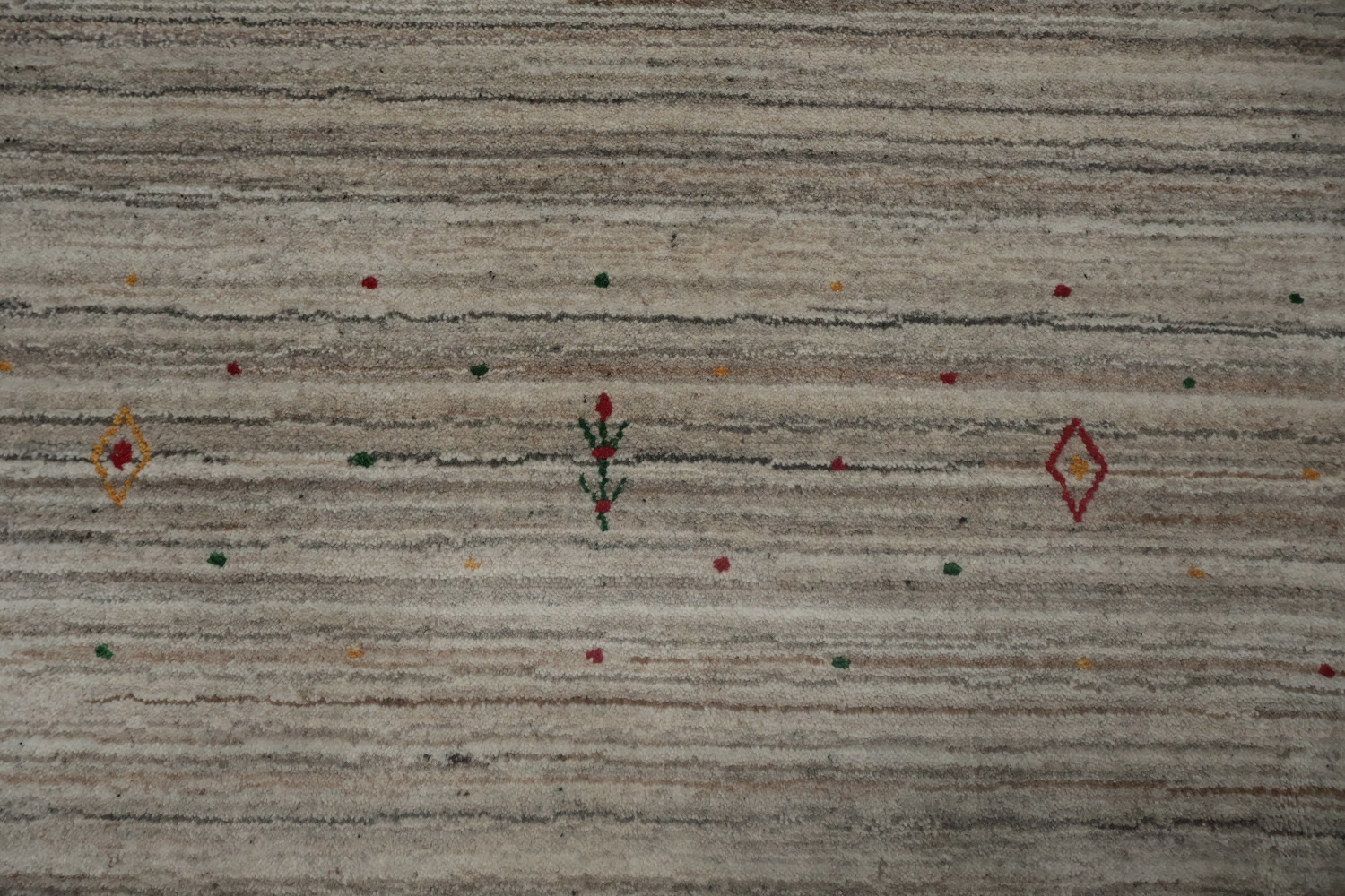 Sleek Gabbeh Area Rug 10x10 Perfect for Minimalist Home Decor