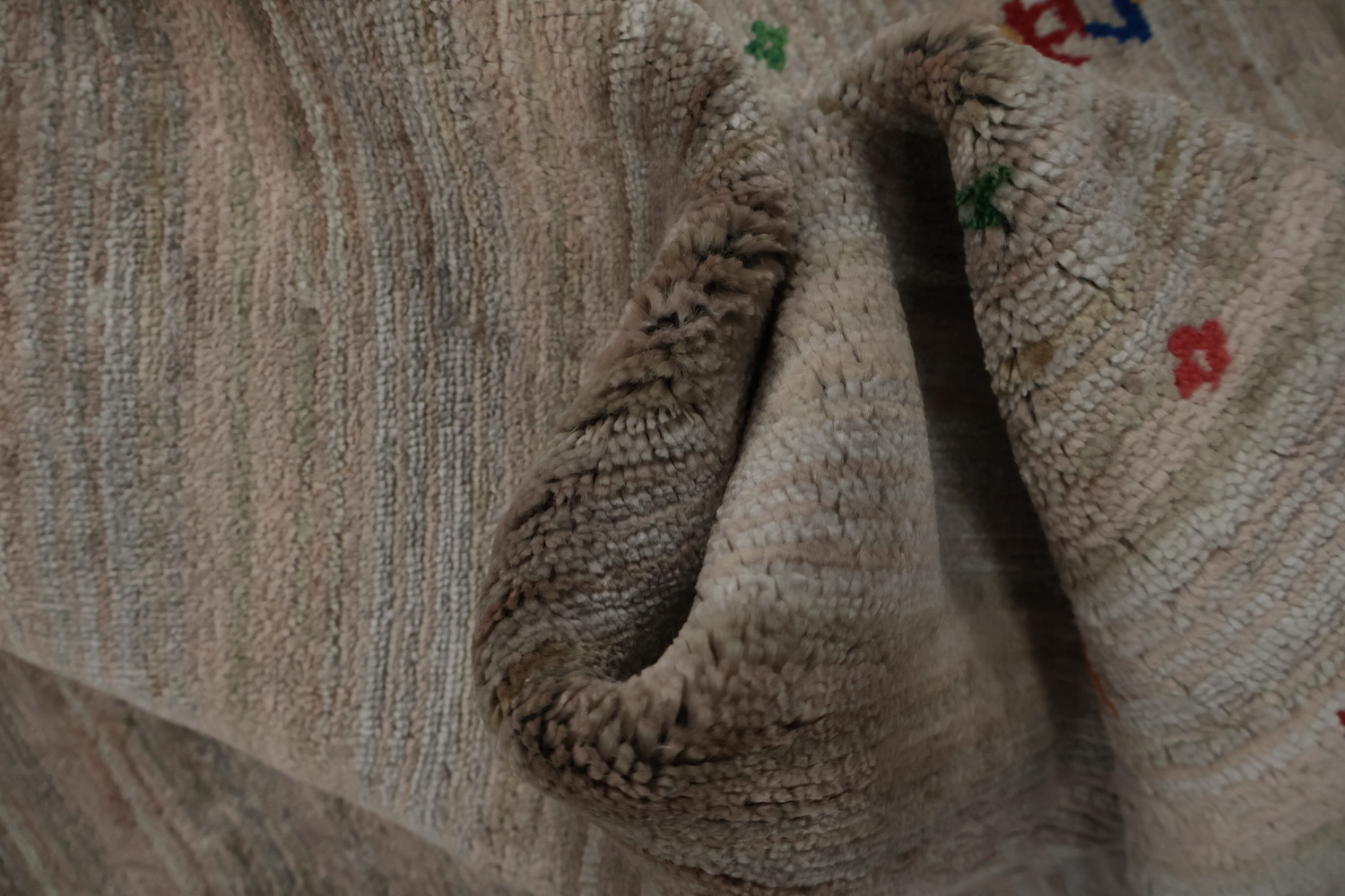 Sophisticated Neutral Tones Gabbeh Area Rug 9x12 for Classic Homes