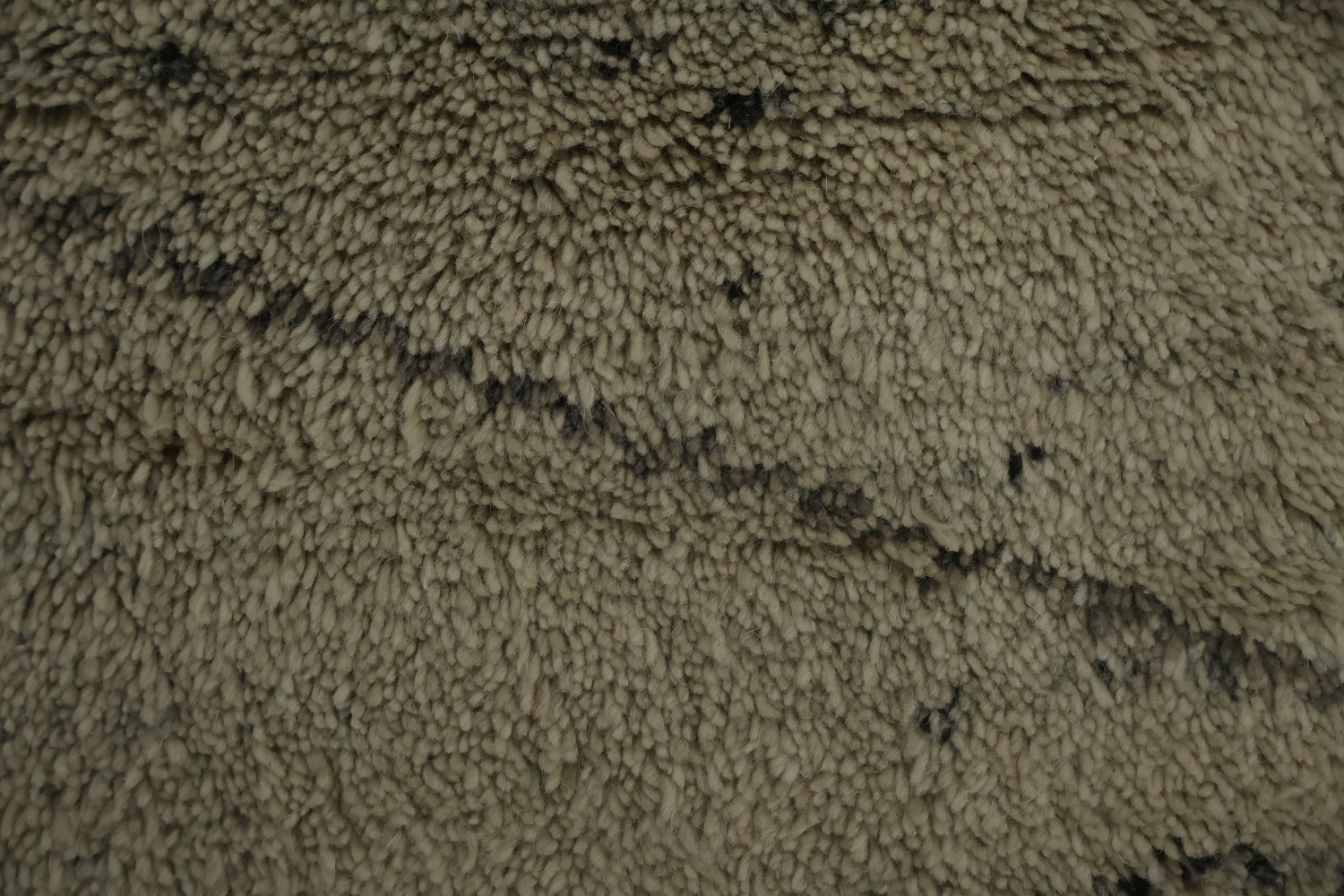 Versatile Moroccan Large Area Rug 9x12 with Classic Design