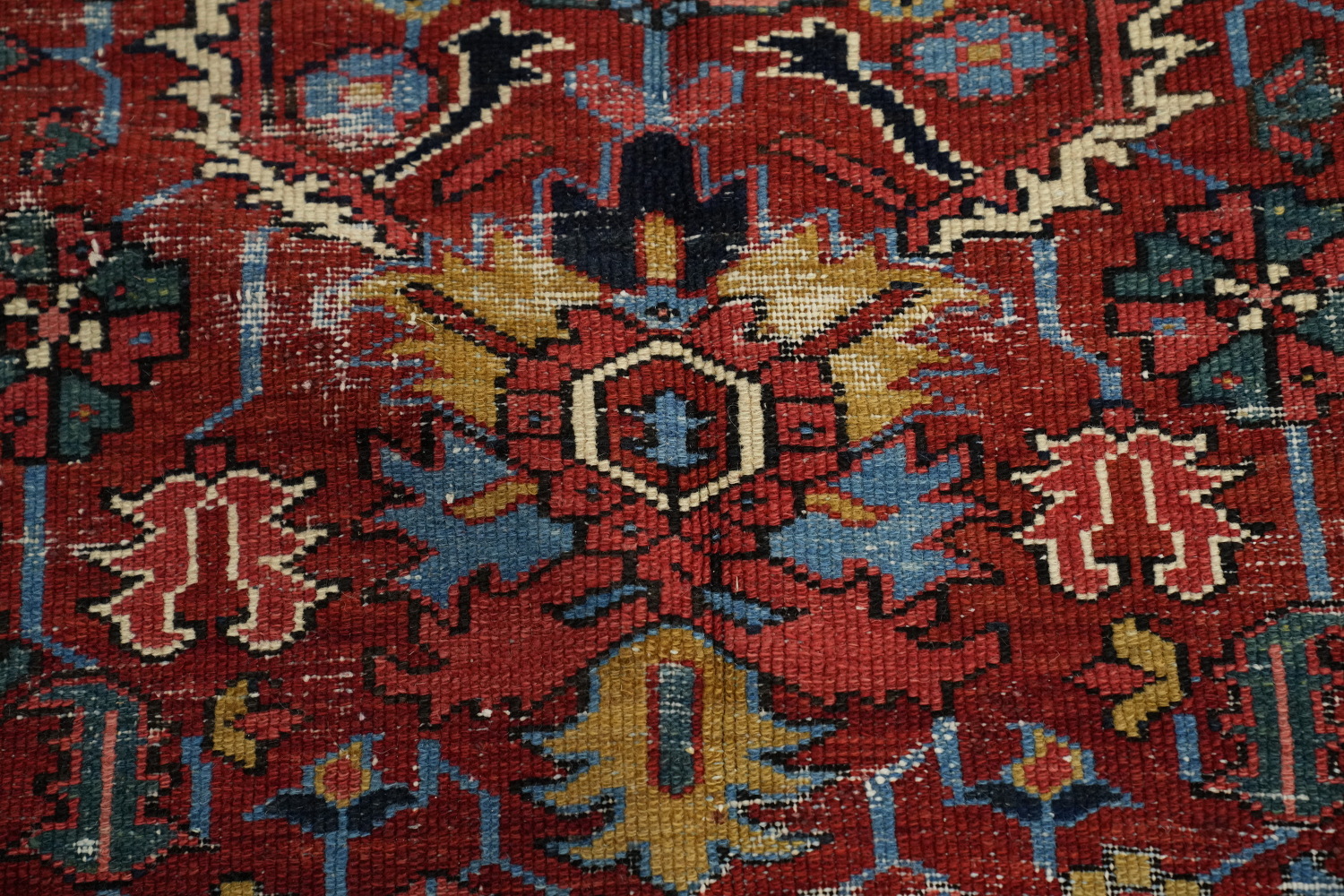 Pre-1900 Vegetable Dye Heriz Serapi Persian Area Rug 7x10