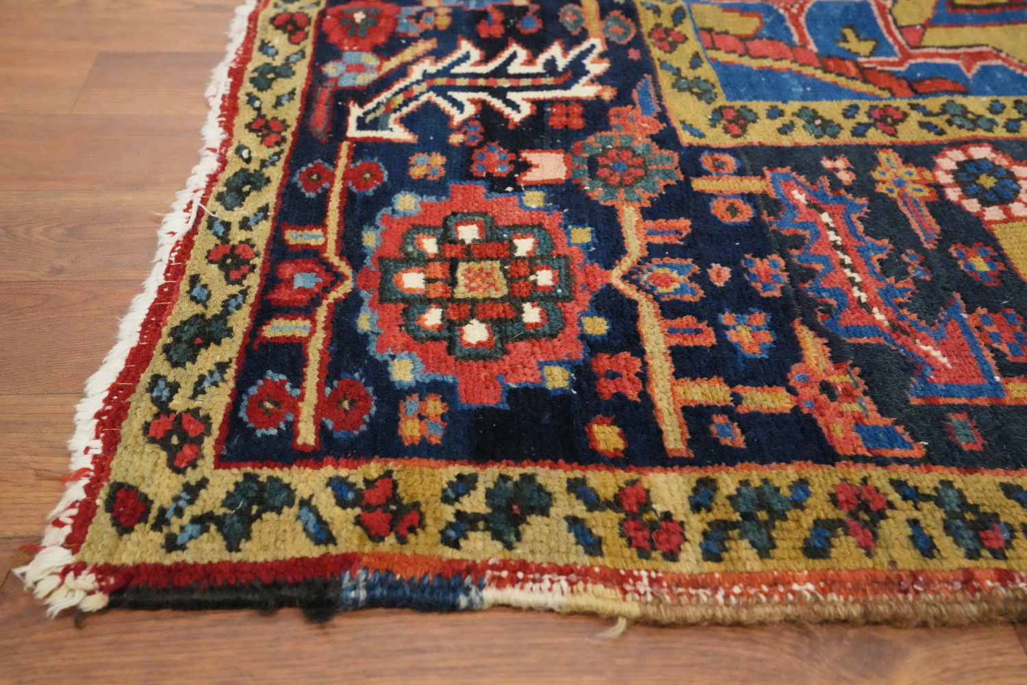 Pre-1900 Vegetable Dye Heriz Serapi Persian Area Rug 7x10
