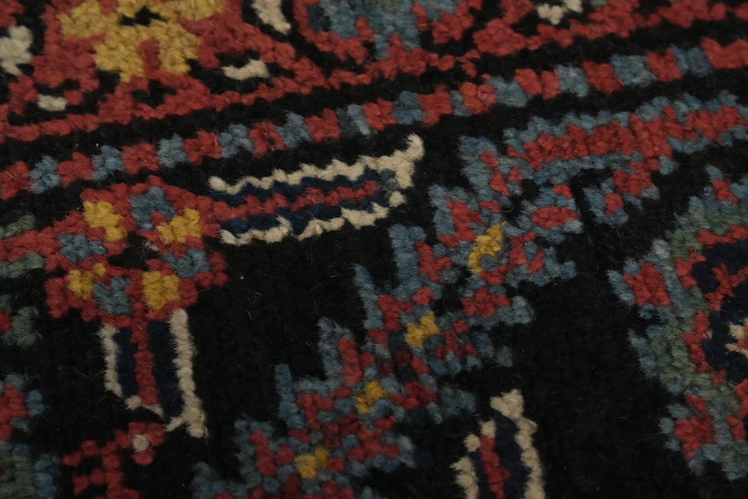 Antique Vegetable Dye Heriz Serapi Persian Area Rug 5x13