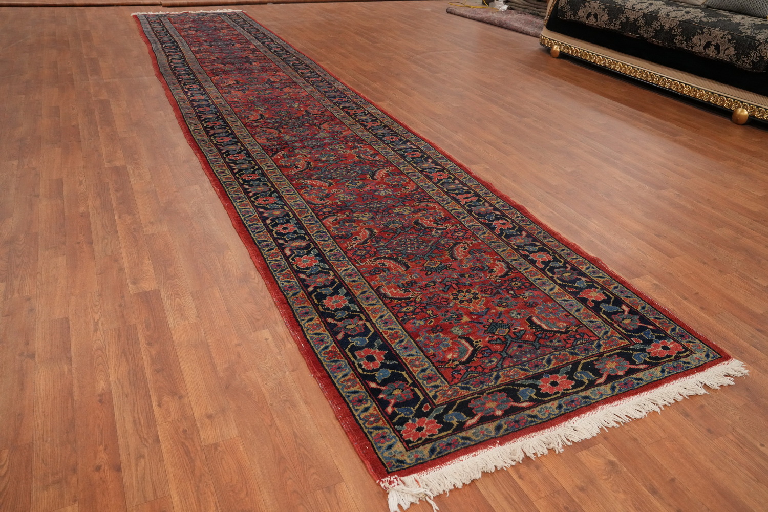 Antique Vegetable Dye Heriz Serapi Runner Rug 4x18
