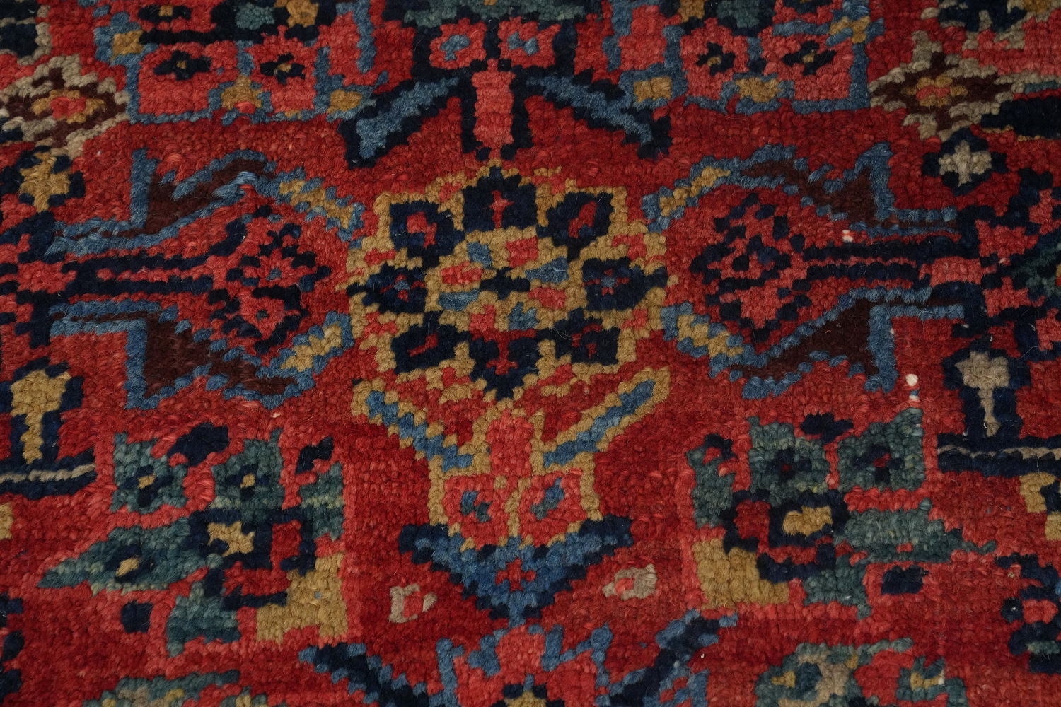 Antique Vegetable Dye Heriz Serapi Runner Rug 4x18