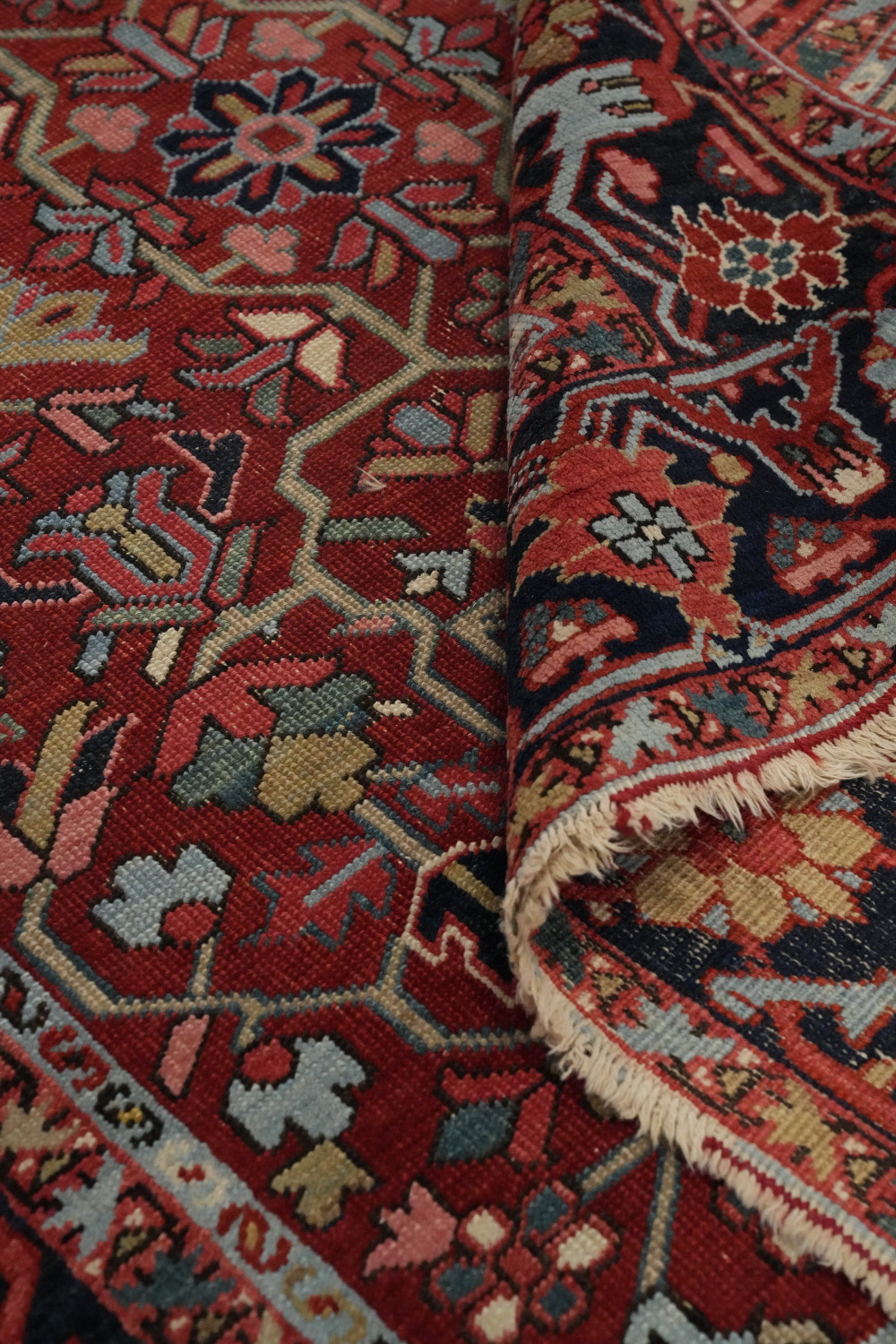 Pre-1900 Antique Vegetable Dye Heriz Serapi Persian Rug 5x6