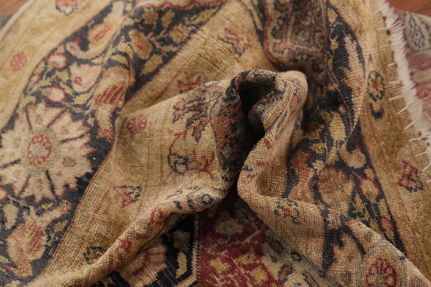 Pre-1900 Antique 100% Silk Hereke Vegetable Dye Rug 4x6