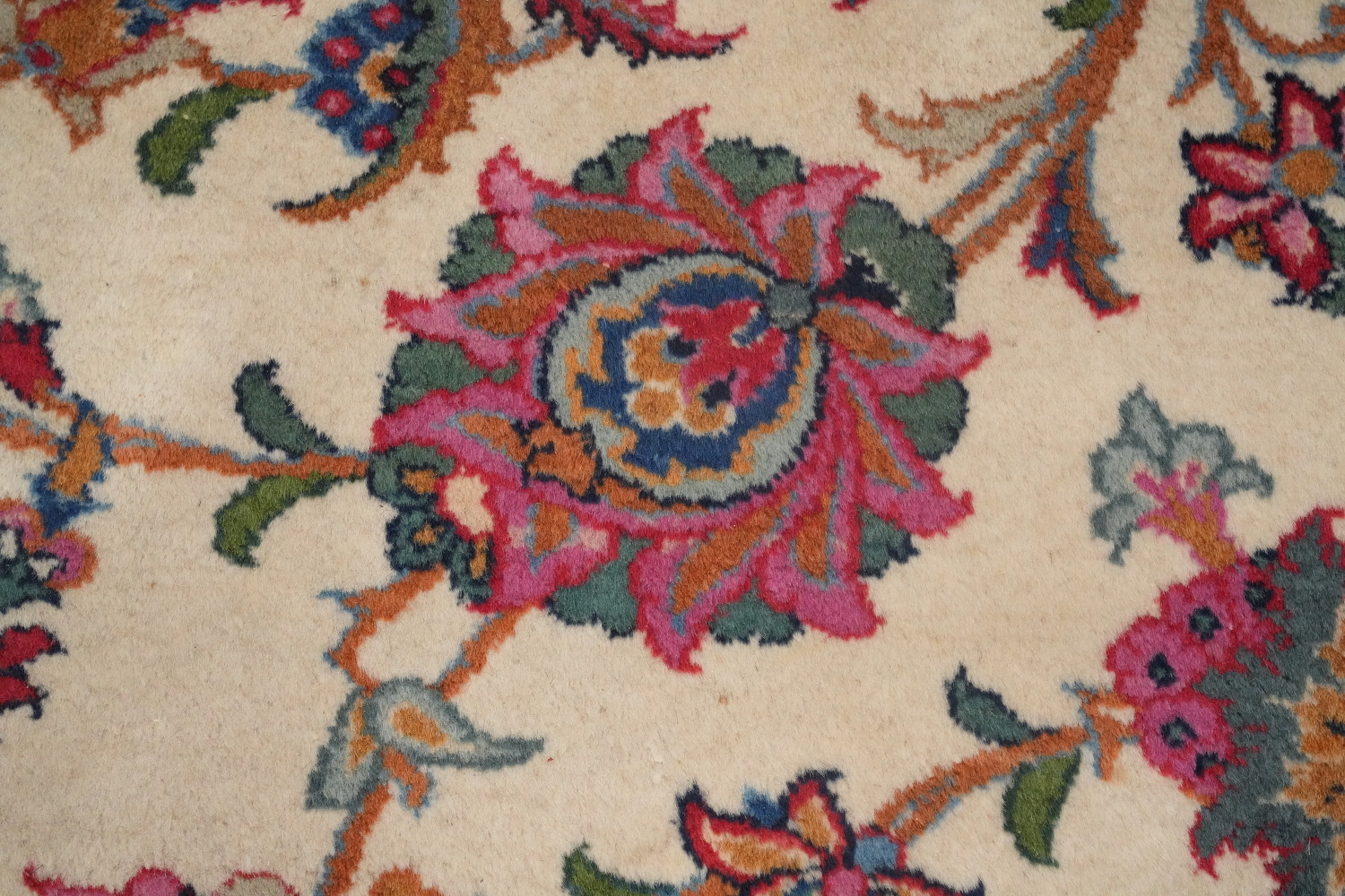 Antique Floral Tabriz Persian Area Rug 7x10