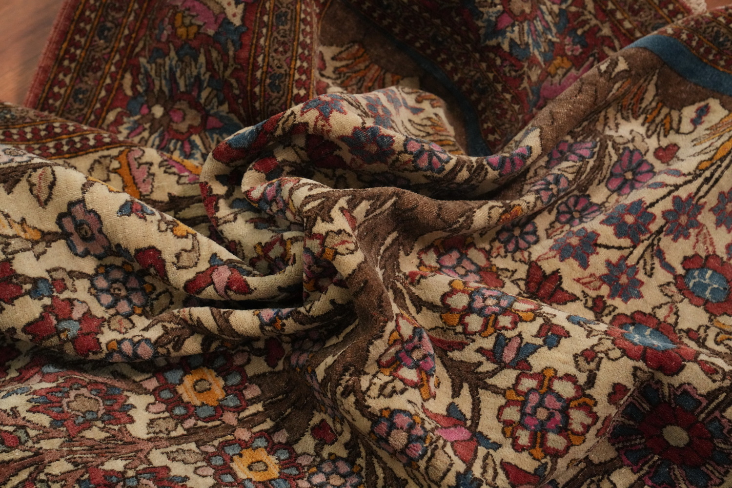 Pre-1900 Antique Isfahan Vegetable Dye Persian Rug 5x6