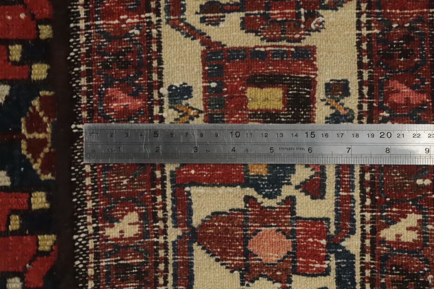Antique Vegetable Dye Bakhtiari Persian Rug 5x6