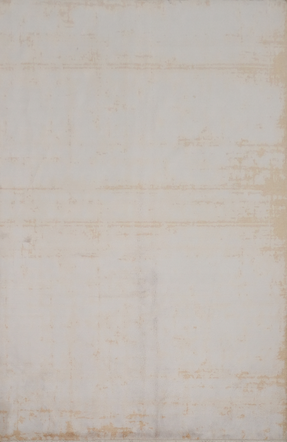 Neutral Tone Distressed Look Rugs for a Calm Atmosphere