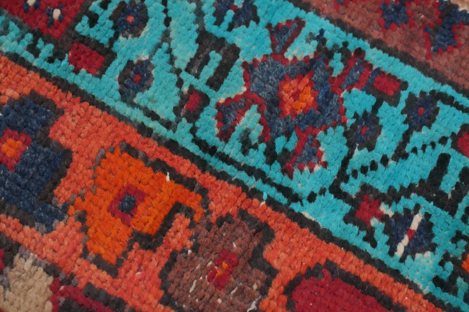 Handmade Wool Ardebil Persian Runner Rug 3x7