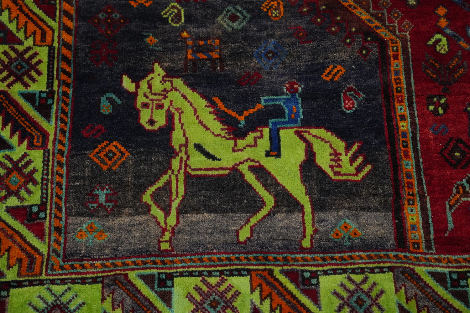 Animals Wool Tribal Shiraz Persian Area Rug 7x11