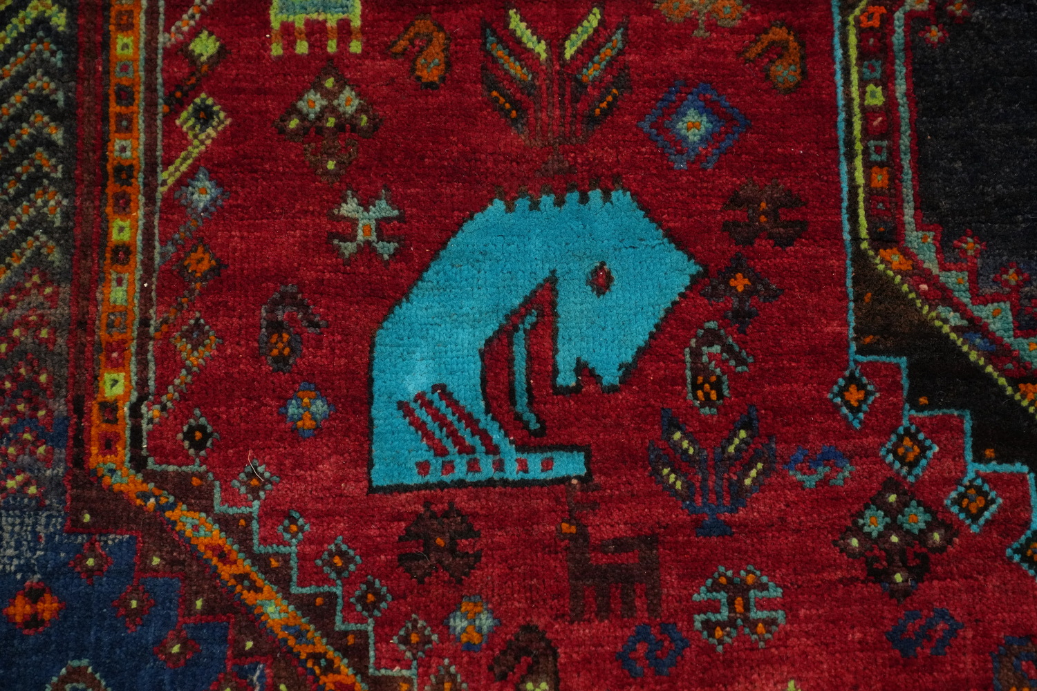 Animals Wool Tribal Shiraz Persian Area Rug 7x11