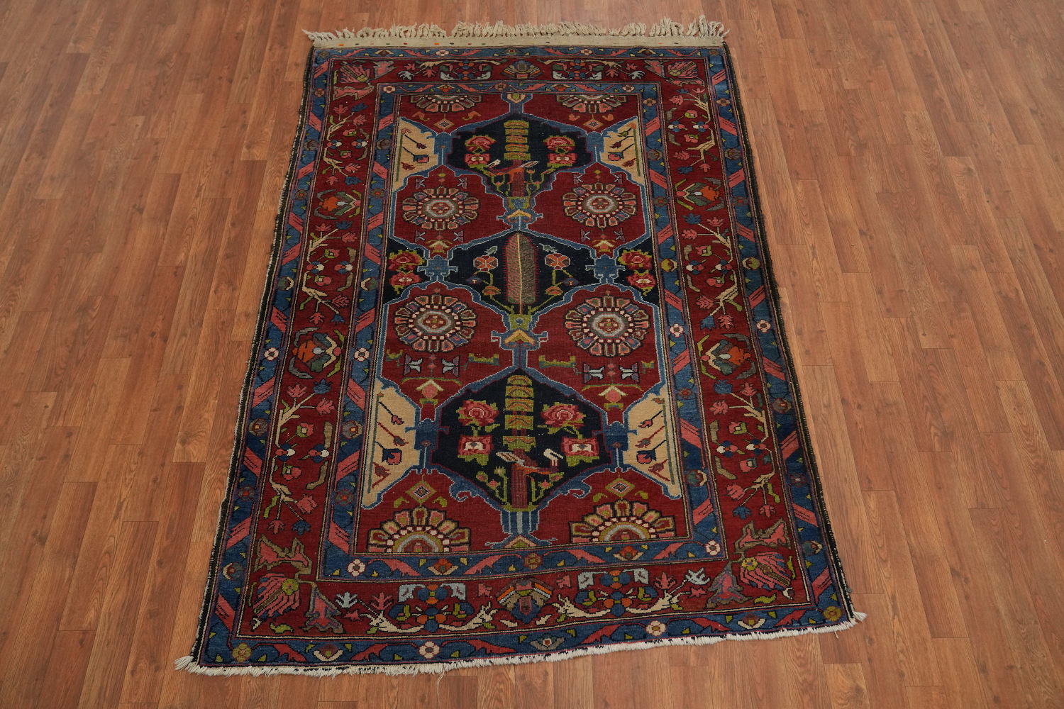 Vegetable Dye Antique Bakhtiari Persian Rug 5x7