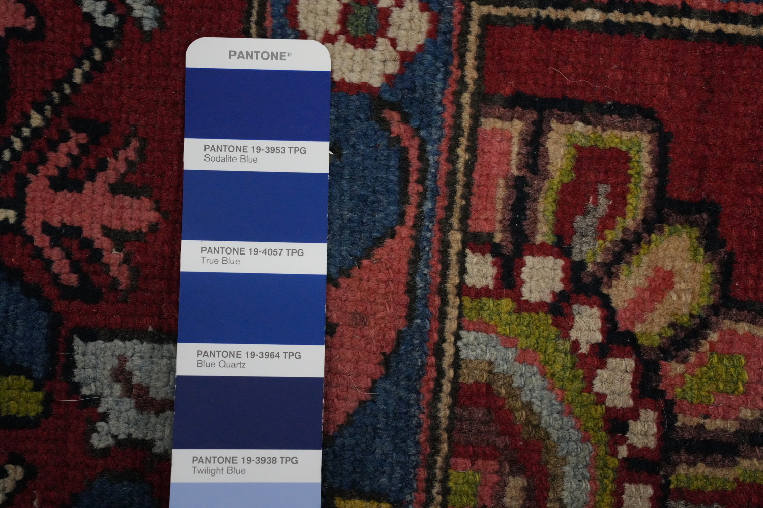 Vegetable Dye Antique Bakhtiari Persian Rug 5x7