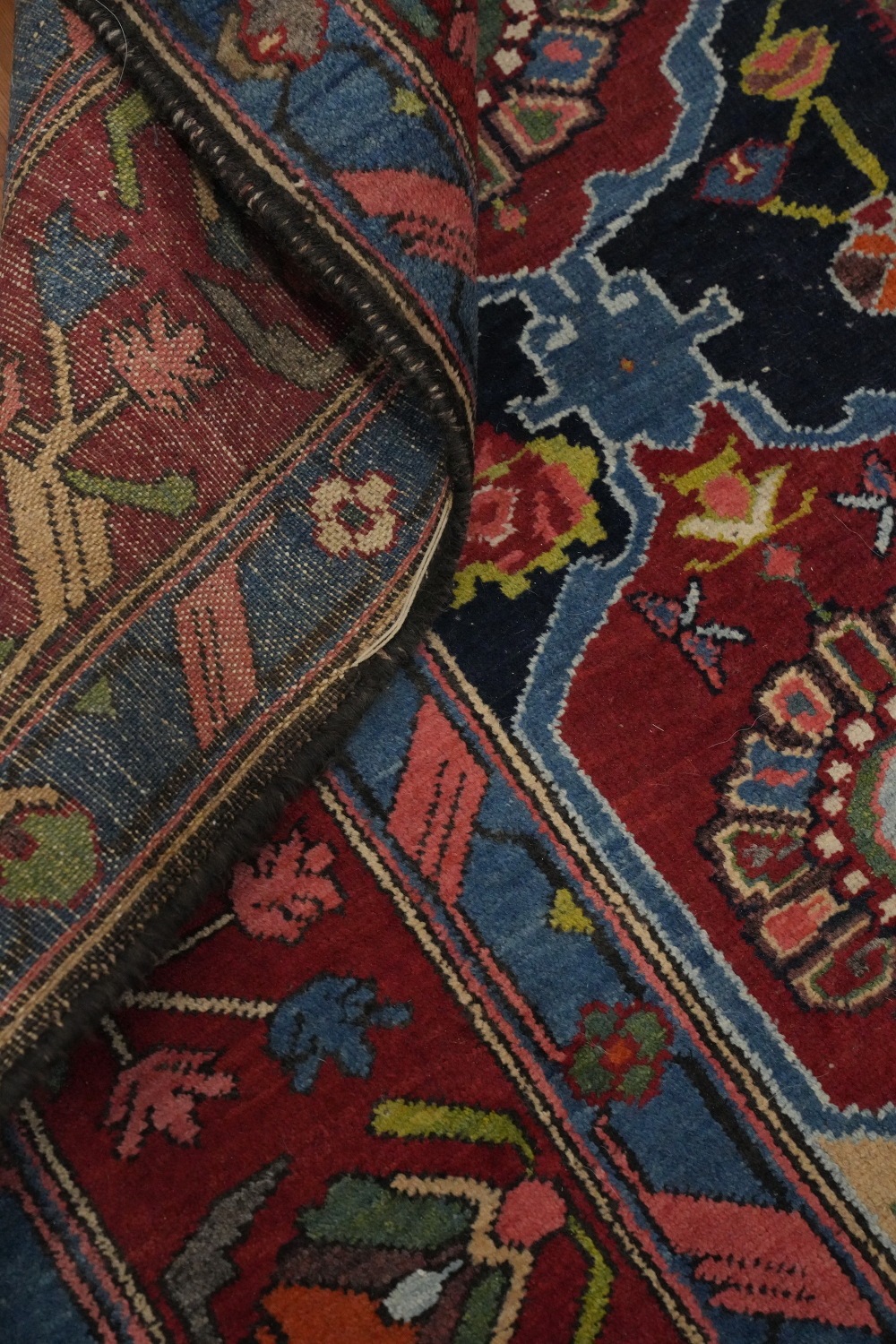Vegetable Dye Antique Bakhtiari Persian Rug 5x7