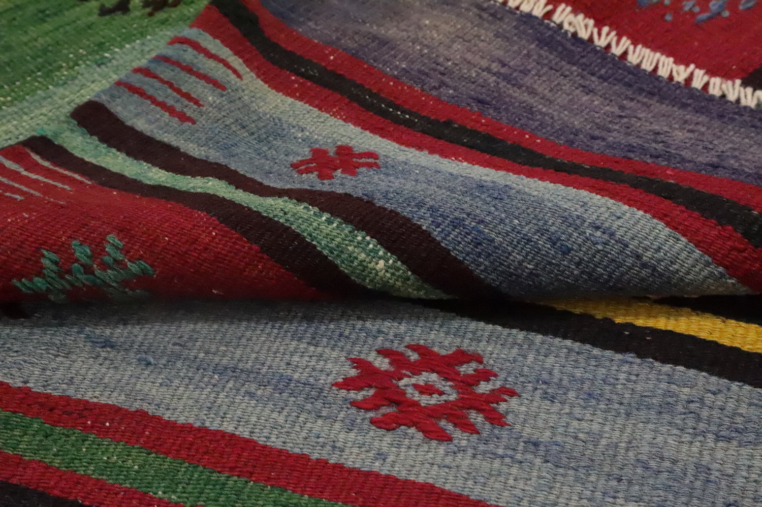 Vegetable Dye Kilim Turkish Area Rug 5x9