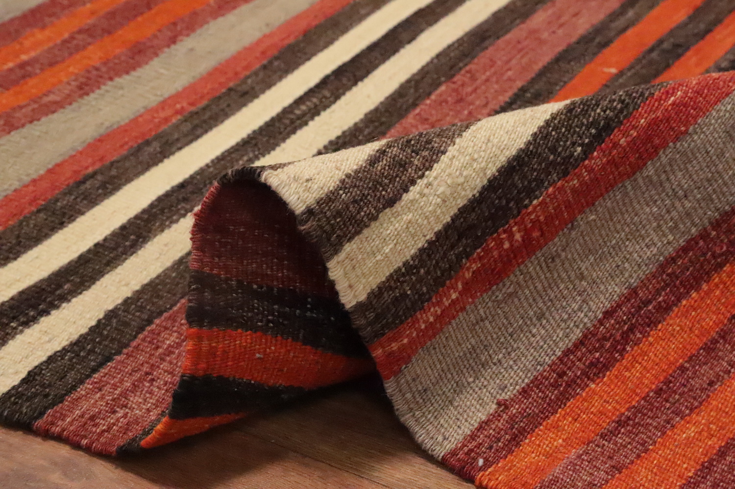 Warm Tones Striped Kilim Area Rug 5x11 for Stylish Home Decor
