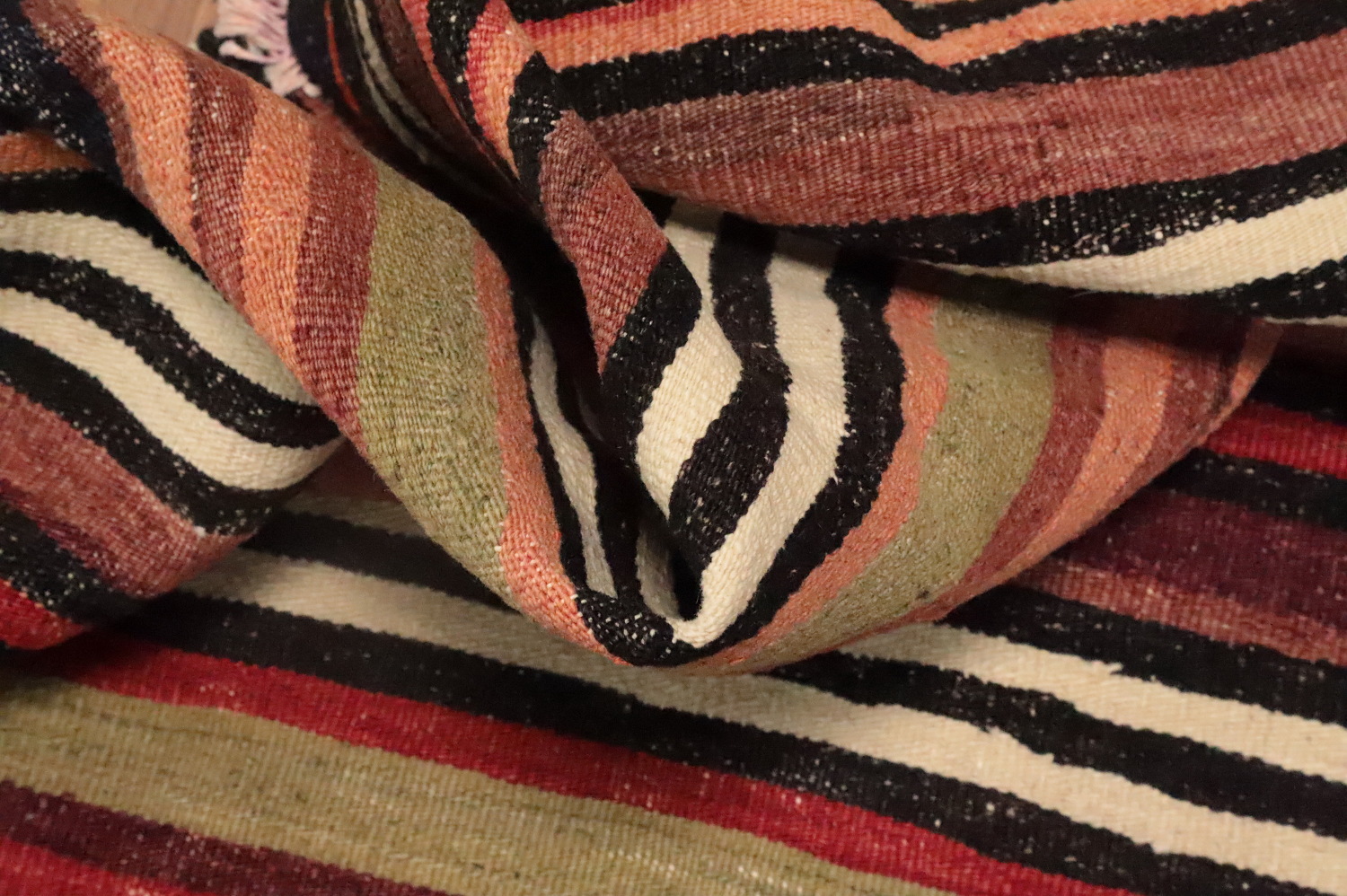 Vegetable Dye Kilim Turkish Area Rug 5x9