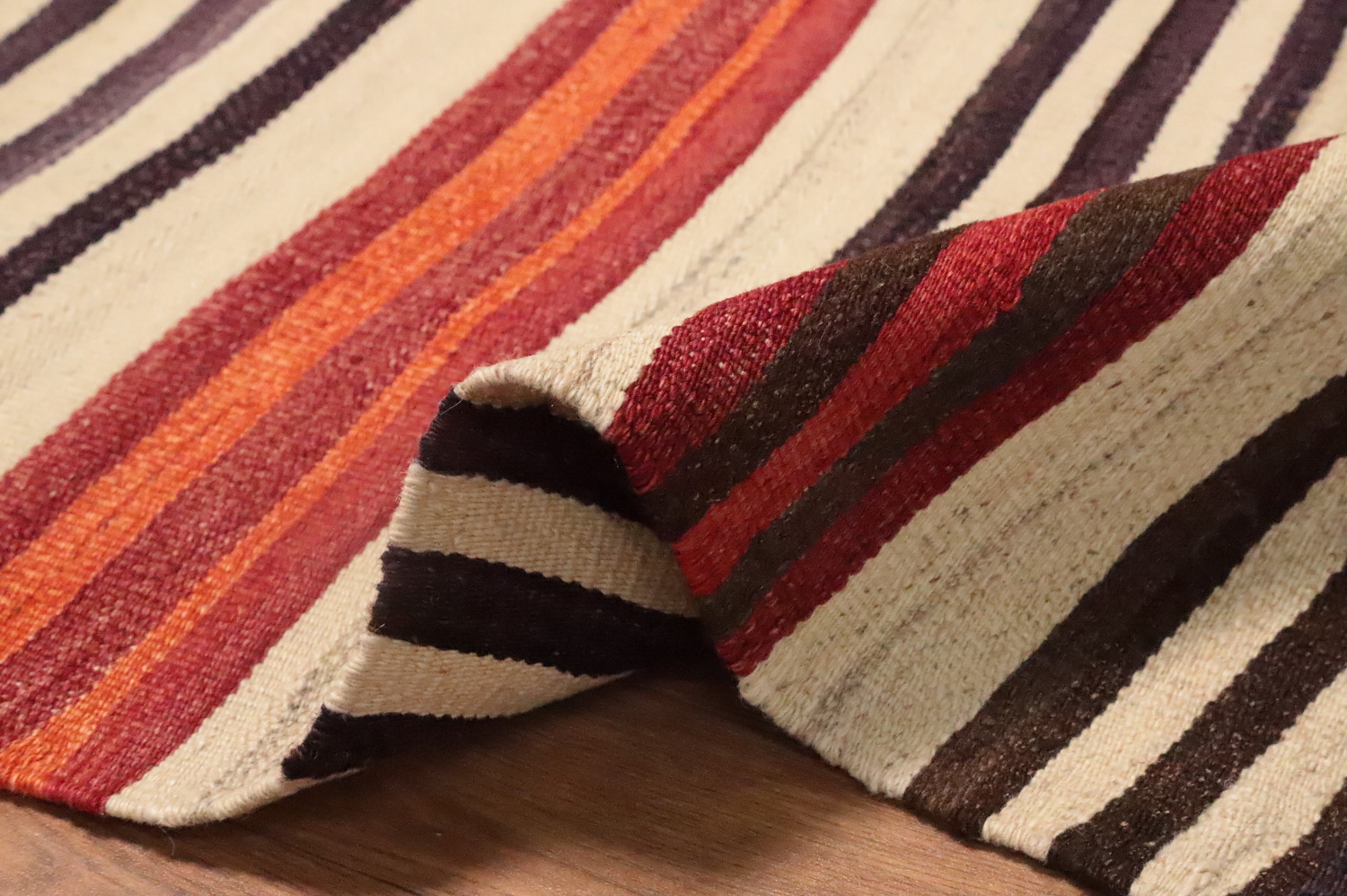 Warm and Cozy Striped Kilim Area Rug 5x10 in Earthy Warm Hues
