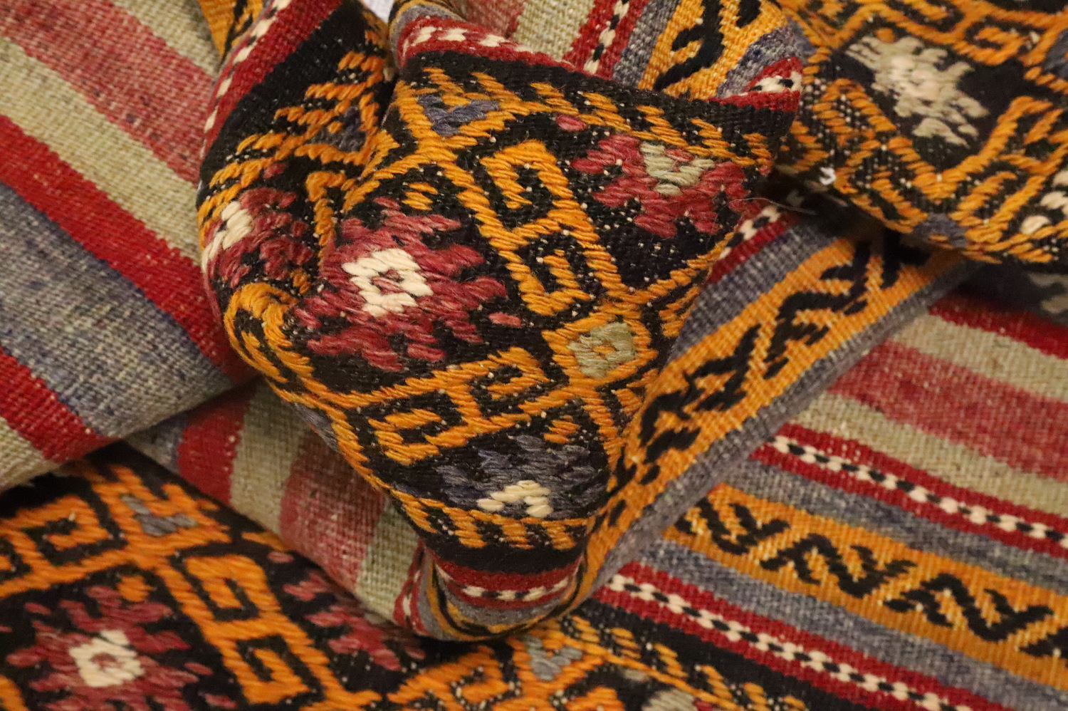 Vegetable Dye Kilim Turkish Area Rug 6x8
