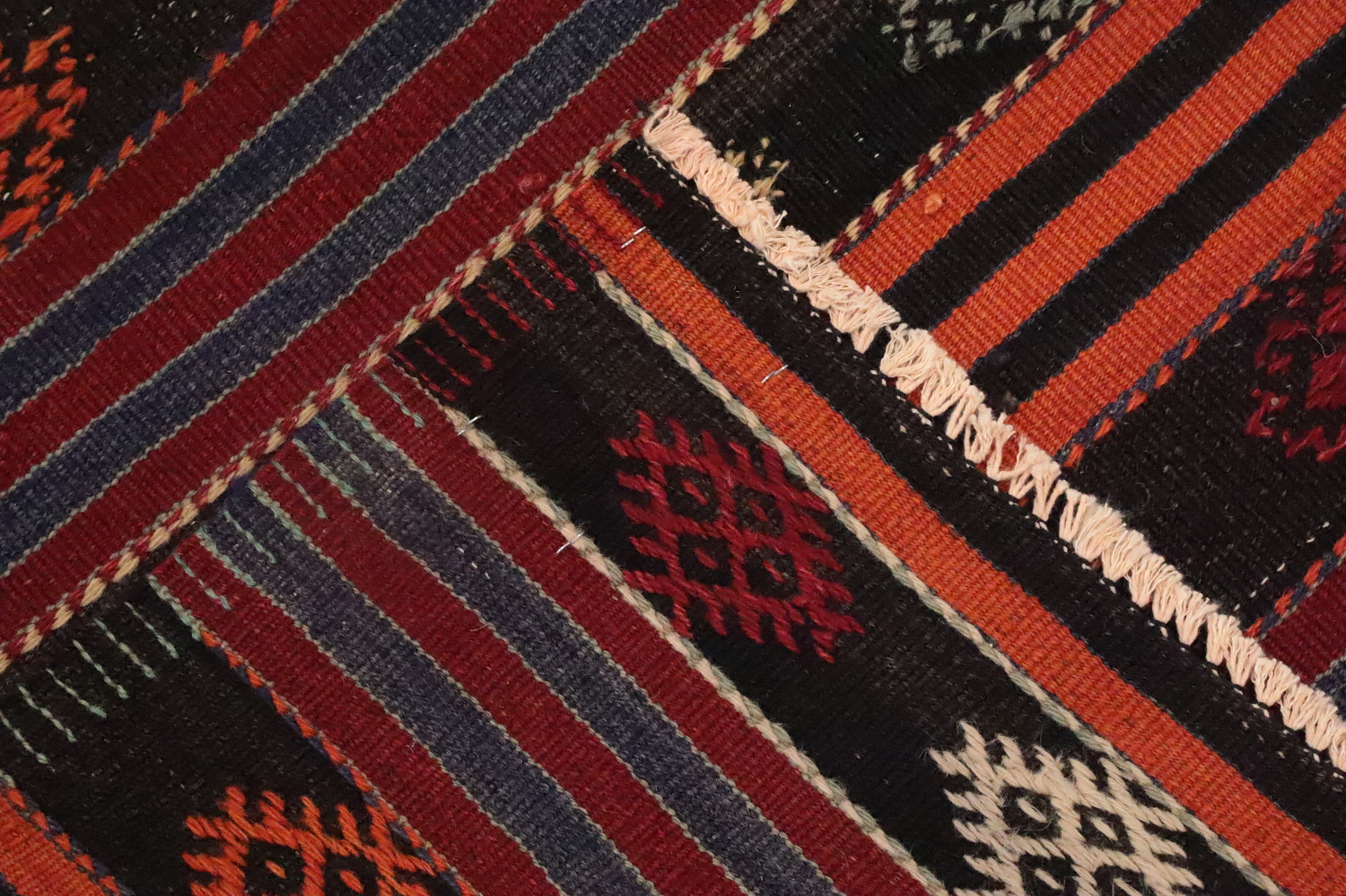 Handwoven Kilim Area Rug 6x10 with Bold Stripes for Living Room