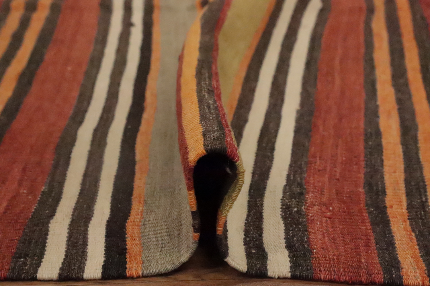 Vegetable Dye Kilim Striped Wool Area Rug 5x10