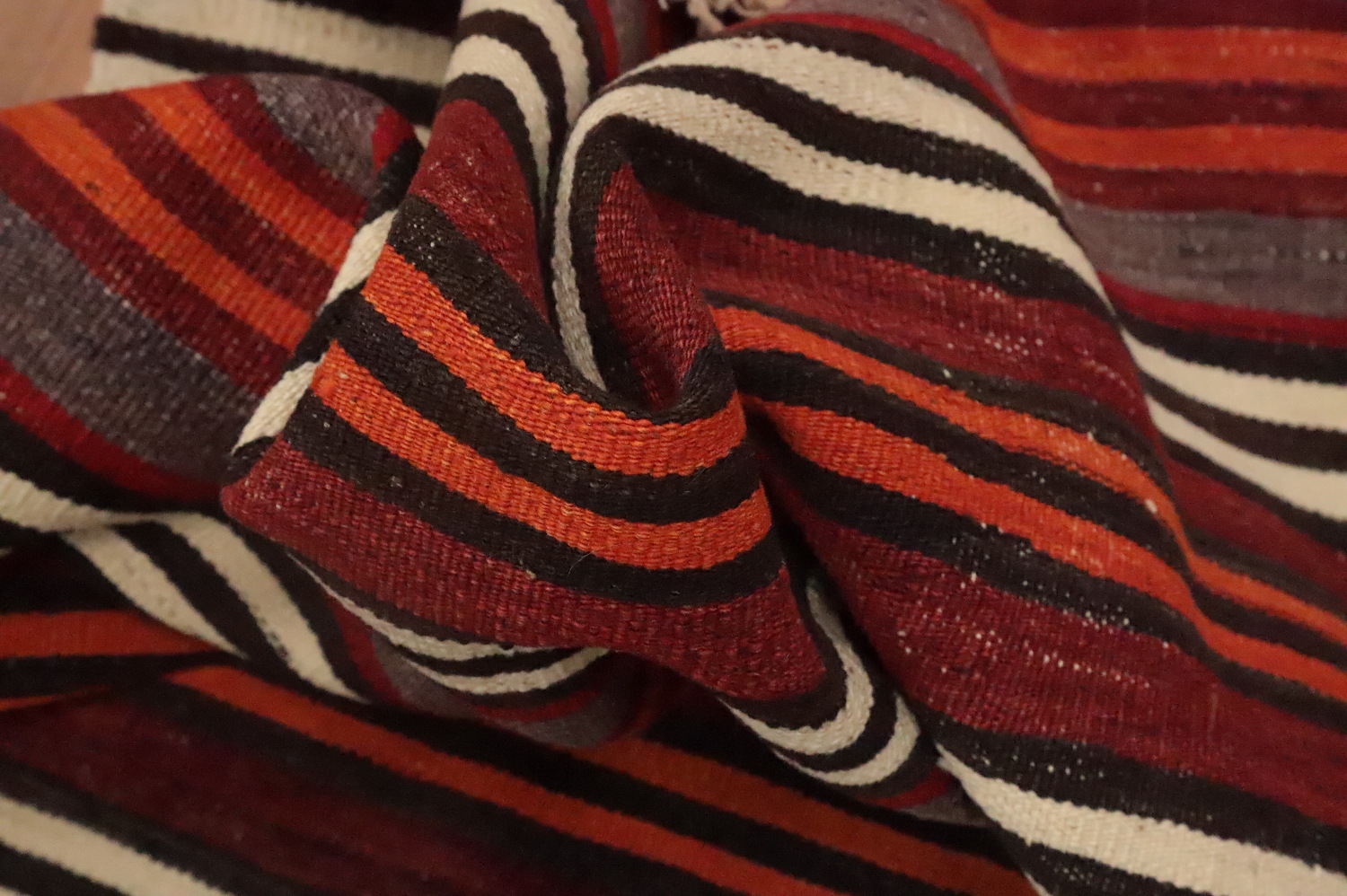 Vegetable Dye Kilim Striped Wool Area Rug 5x10