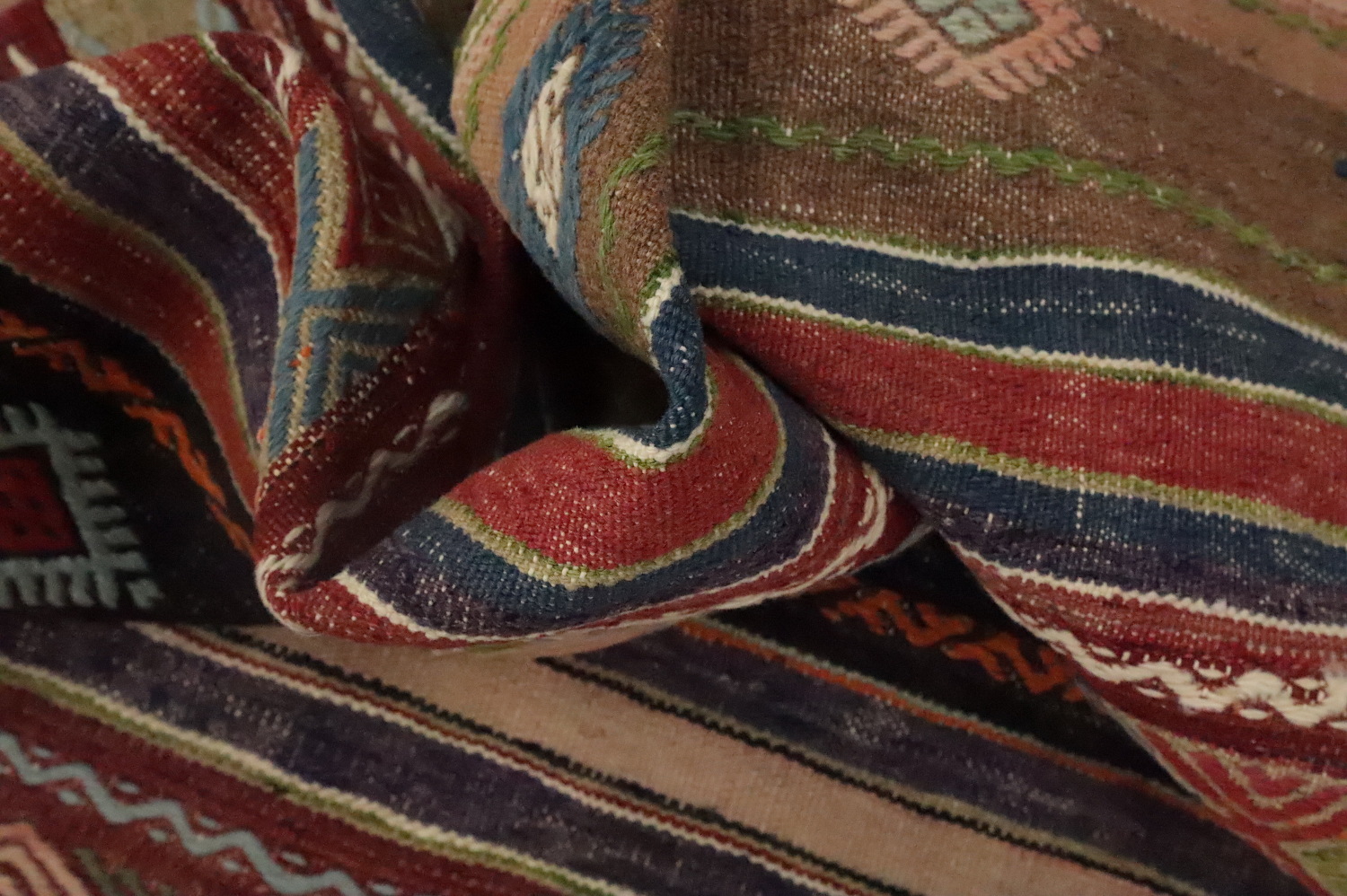 Vegetable Dye Kilim Tribal Wool Area Rug 6x10