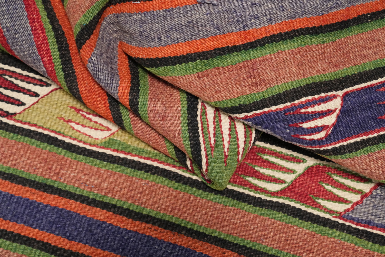 Vegetable Dye Kilim Turkish Runner Rug 4x9