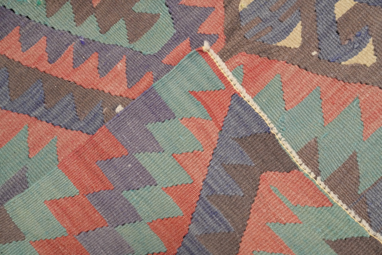 Vegetable Dye Kilim Geometric Area Rug 5x9