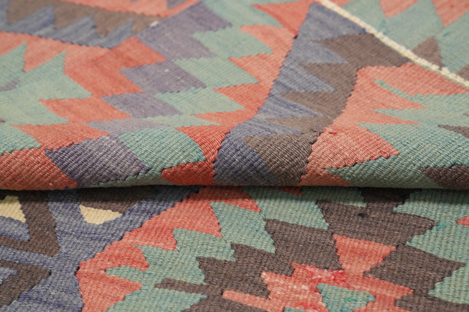 Vegetable Dye Kilim Geometric Area Rug 5x9