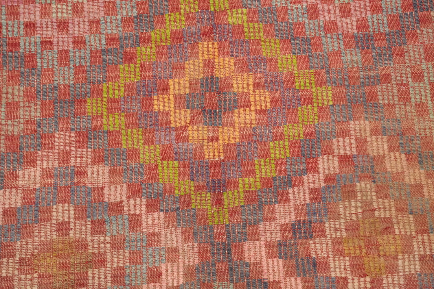 Geometric Kilim Vegetable Dye Area Rug 6x9