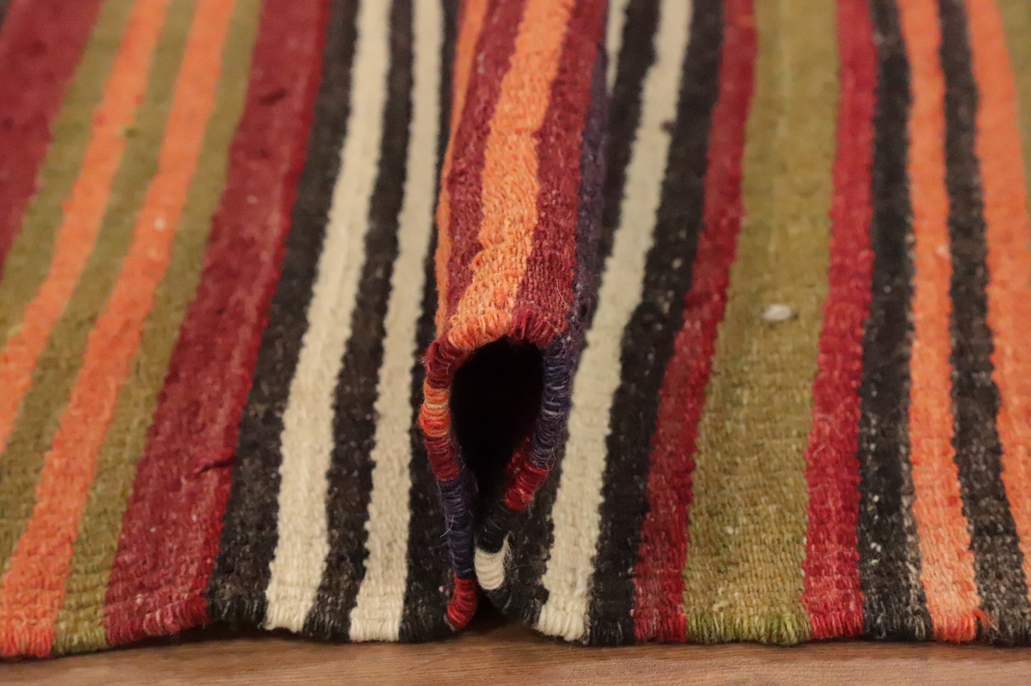 Warm Earth Tones Striped Kilim Area Rug 5x11 for Cozy Living Spaces