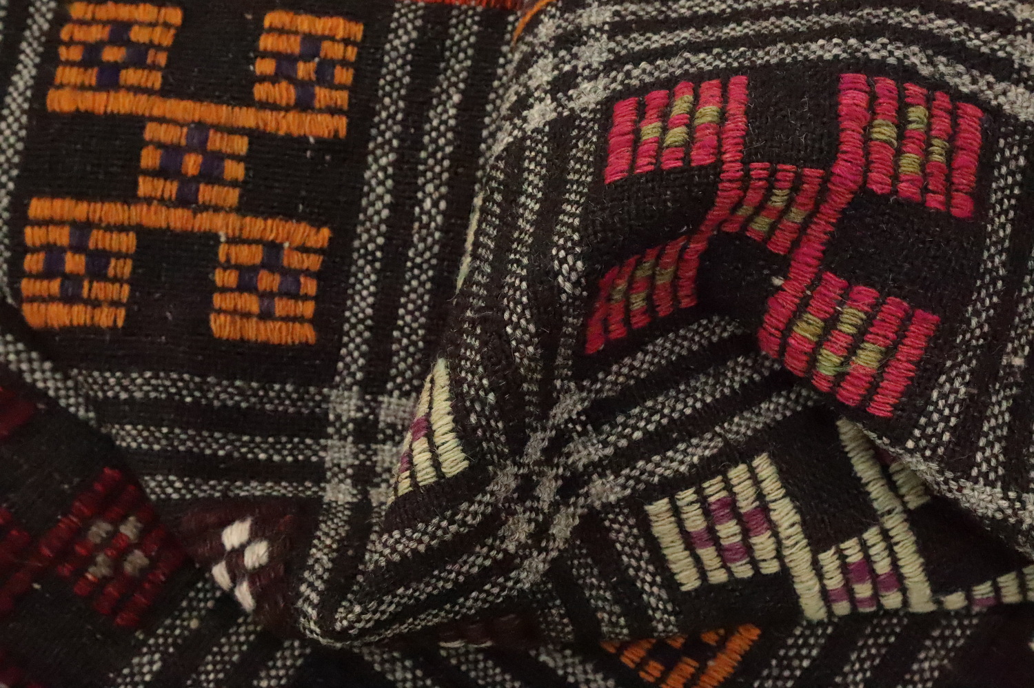Vegetable Dye Kilim Geometric Wool Area Rug 6x11