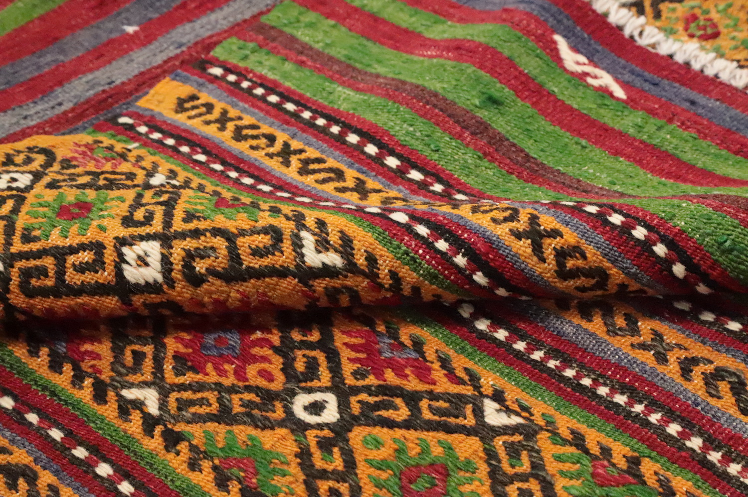 Vegetable Dye Kilim Striped Wool Area Rug 6x9
