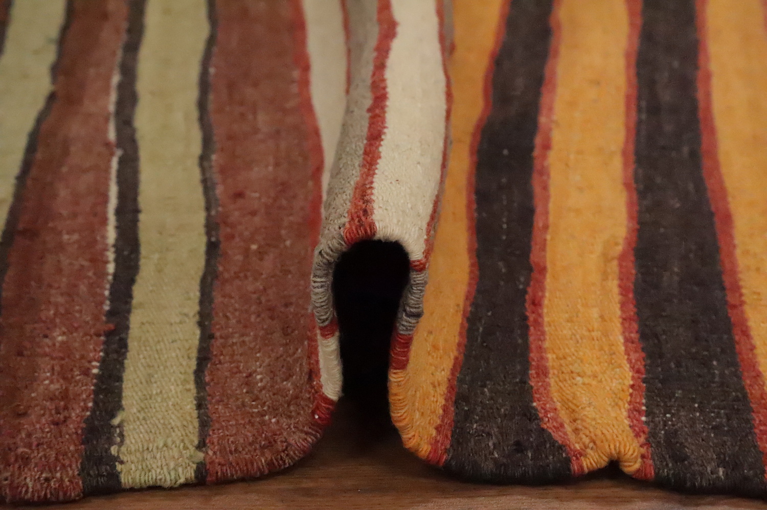 Vibrant Earthy Striped Kilim Area Rug 5x9 for Cozy Home Interiors