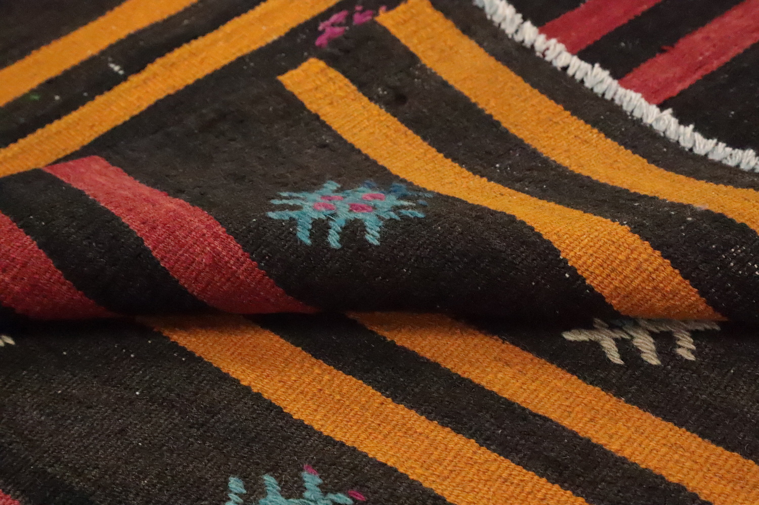 Vegetable Dye Kilim Turkish Area Rug 6x10