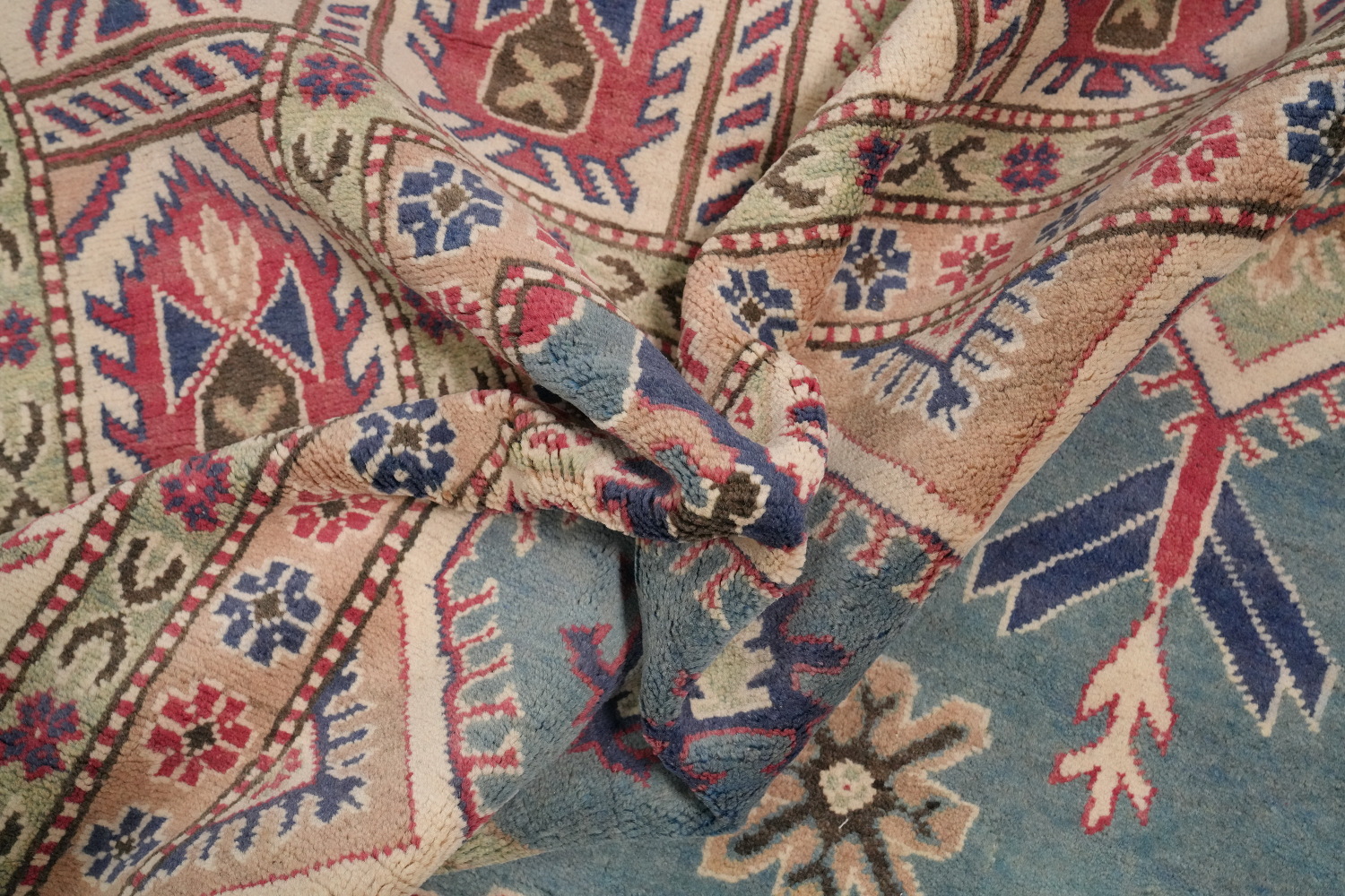 Geometric Kazak Vegetable Dye Large Rug 9x16