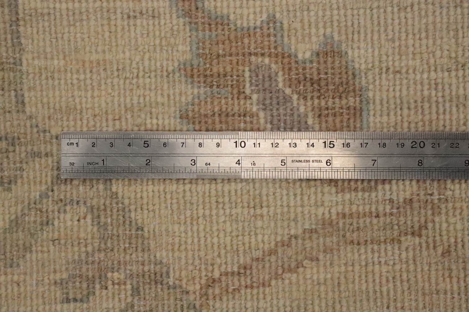 Elegant Classic Carpet with Intricate Border Design 9x12