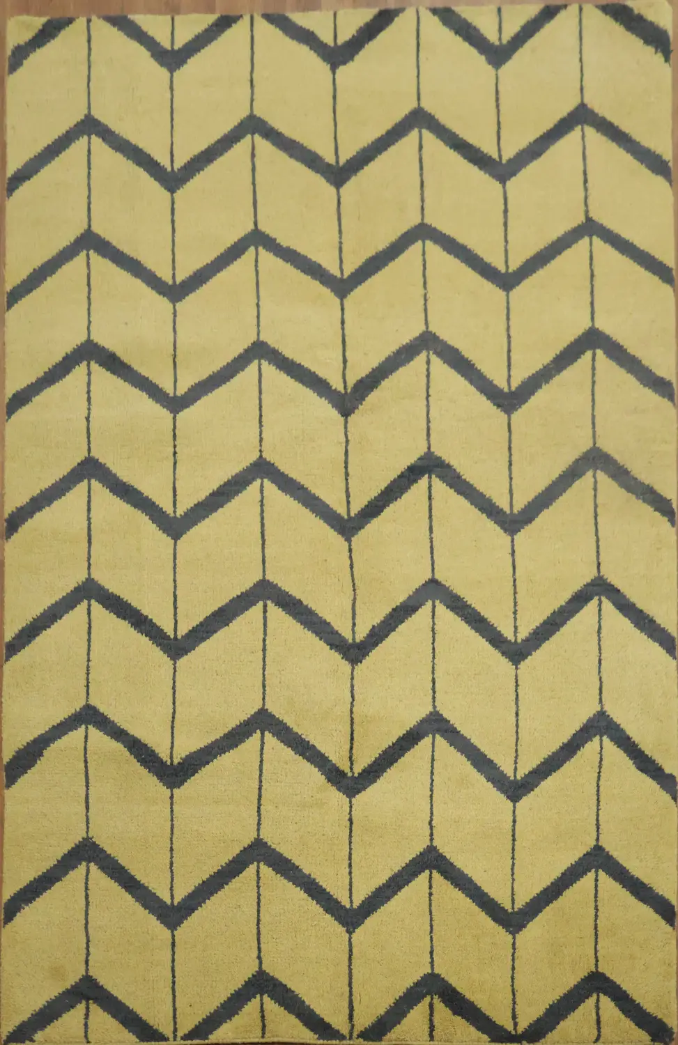 Chevron Elegance: Yellow and Navy Blue Modern Geometric Rug 5x8