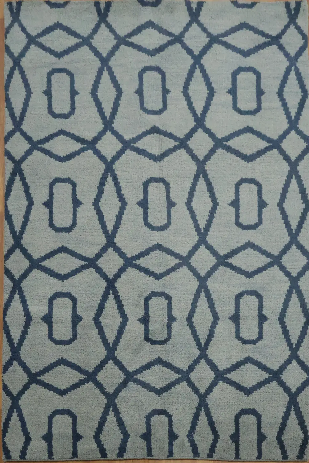 Elegant Blue Geometric Pattern Rug for Modern Living Rooms 5x8